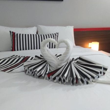 Hi Hotel Senen Τζακάρτα Εξωτερικό φωτογραφία